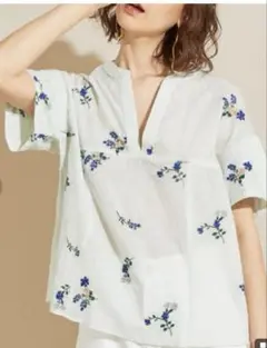 B&Y／コットンフラワースキッパーチュニック
