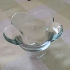 花びら型 ガラス ホルダー 北欧