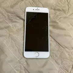 iPhone 7 シルバー ジャンク品です