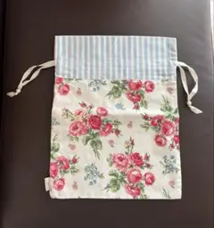 ♦️ローラアシュレイ♦️の巾着袋