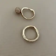 ユニークなオープンリング ゴールドトーン