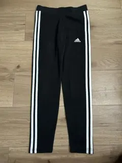adidas ロングスパッツ　150cm
