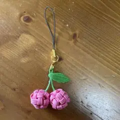 さくらんぼデザインのチャーム
