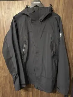 Item thumbnail for item 6adb580b-2cba-484f-a1d0-324ef8173596