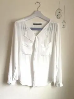 ZARA BASIC シフォンシャツ ホワイト Sサイズ　Vネック 即時発送