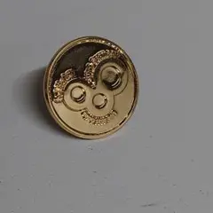 大阪万博　ドイツ館　ピンバッジ　ゴールド　金色　1個　新品