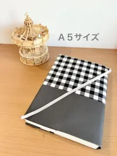 読書好きのブックカバー Ａ５サイズ 参考書向け