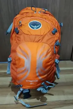 【美品】OSPREY　オスプレイ　ストラトス 24 　バックパック　オレンジ