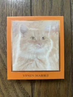 VENUS MARBLE ヴィーナスマーブルアイシャドウパレット　茶トラ猫