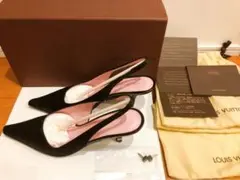 LOUIS VUITTONパンプス ルイ ヴィトン パンプス サテン