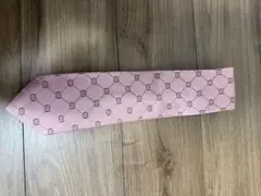 GUCCI ピンク ネクタイ シルク