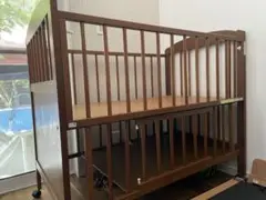 ベビーベッド