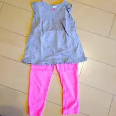 新品  carter's セットアップ