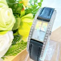 稼動品美品アンタイトルUNTITLEDブラックレザー 腕時計石付き9888