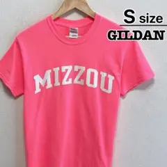 USA古着　GILDAN　Tシャツ　S　ピンク　プリント　カレッジ　ミズーリ大学