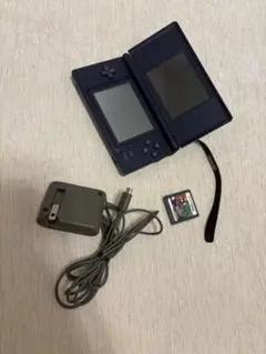 ニンテンドーDS Lite ネイビー 本体とゲーム充電器付き