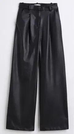 【新品未使用】H&M フェイクレザーパンツ