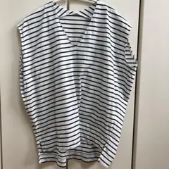 PLST✴︎プラステ✴︎Vネックボーダーカットソー✴︎Tシャツ