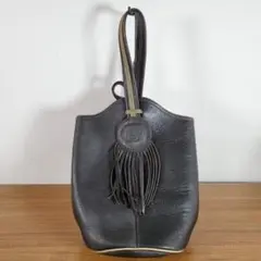 レザー ハンドバッグ トート タッセル 黒 かわいい