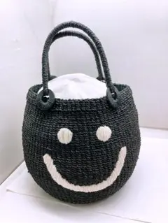 アジョリー　ニコちゃんかごバッグ　新品未使用　コーチ　セリーヌ　ヴィトン アジョリー ニコちゃんかごバッグ 新品未使用 コーチ セリーヌ