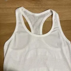 Lululemon ルルレモン6 Swiftly tech トップス　ホワイト
