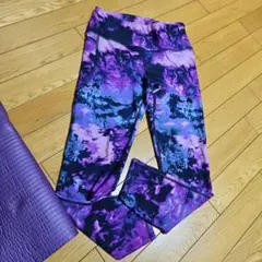 Under Armour タイダイフィットネスタイツ
