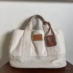 toleur トーラー　カウレザー横長トートバッグ　ライトグレー