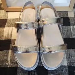 再お値下げ 美品 ダニエラ&ジェマ サンダル ダブルストラップ やや厚底 38