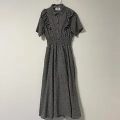 ジュエティ ショルダーフリルロングワンピース ブラック　サイズM