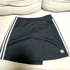original adidas アディダス　ラインスカート　ラップスカート