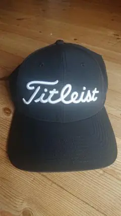 新品 Titleist ブラック キャップ　伸縮性あり