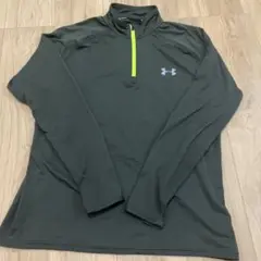 美品！UNDER ARMOUR ハーフジップ 長袖アンダーシャツ カーキ L