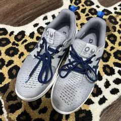 ASICS TOKYO 2020 ランニングシューズ グレー