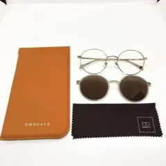 Item thumbnail for item 93cf19ab-d6f2-4b57-bee6-348a3cd5c325