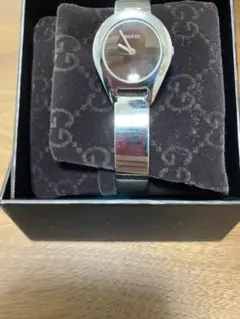 GUCCI 腕時計