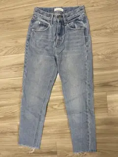 vicenteヴィセンテ⭐︎slim straight denim
