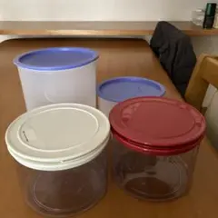 タッパーウェアー4個セット