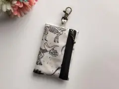 リール付き　キーケース☆恐竜博物館　化石　アイボリー　ハンドメイド
