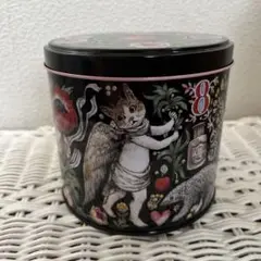 ヒグチユウコ　丸缶