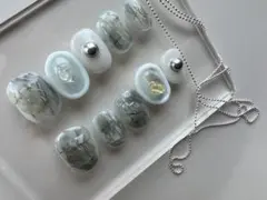 ブルー　ホワイト　ニュアンス　落書き　囲み　ネイルチップ　現品