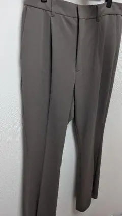 【新品購入,未使用,美品】EMMA CLOTHES　スラックス　チャコール