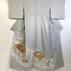 【着】13937s 着物 色無地 金彩 三つ紋 地紙に花文様