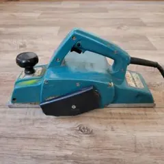 マキタ 電気カンナ 1911B 動作OK 110ミリ 電気かんな 電動カンナ