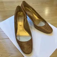 Item thumbnail for item 775fff2a-0e45-48b7-ad41-7991979785c9