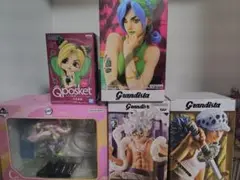 ジョジョ　ワンピース　鬼滅の刃 フィギュアセット