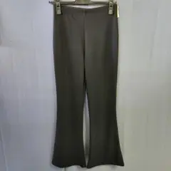 【未使用:タグ付き】黒ブーツカットゴル地ダンスレッスンパンツMサイズ丈短め