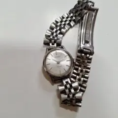 Item thumbnail for item d7d5b29a-d0fe-4d5b-a3e4-1ce9616e4292