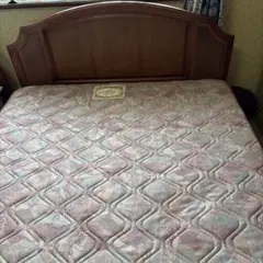 コスガ　クイーンサイズベッド
