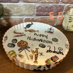 デコパージュ　ハンドメイド　トレイ　ハロウィン柄