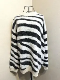 Item thumbnail for item 21071361-ee43-43e9-9e6b-7815689dbe46